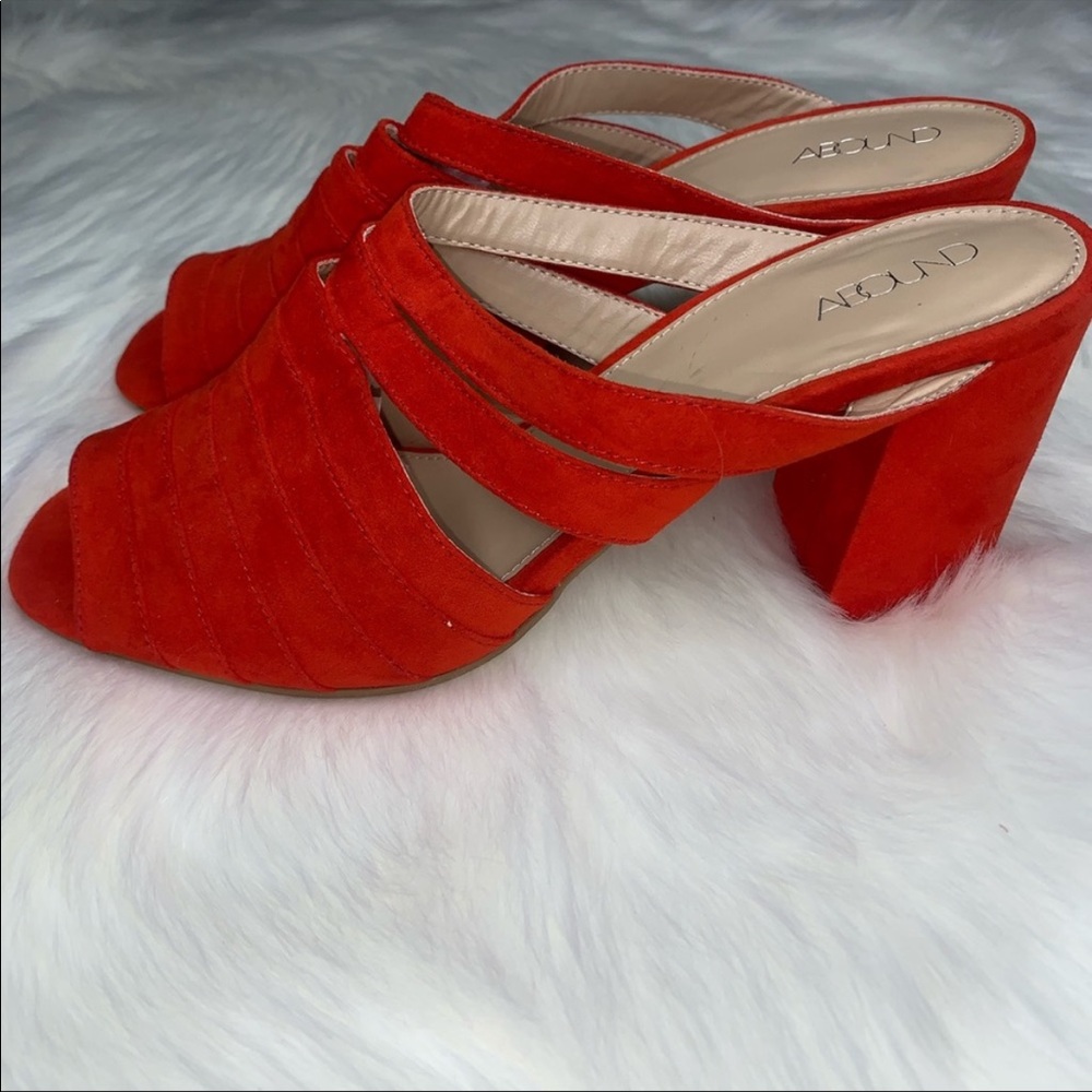 NWOT NORDSTROM Abound Strappy Block Heel Sandals